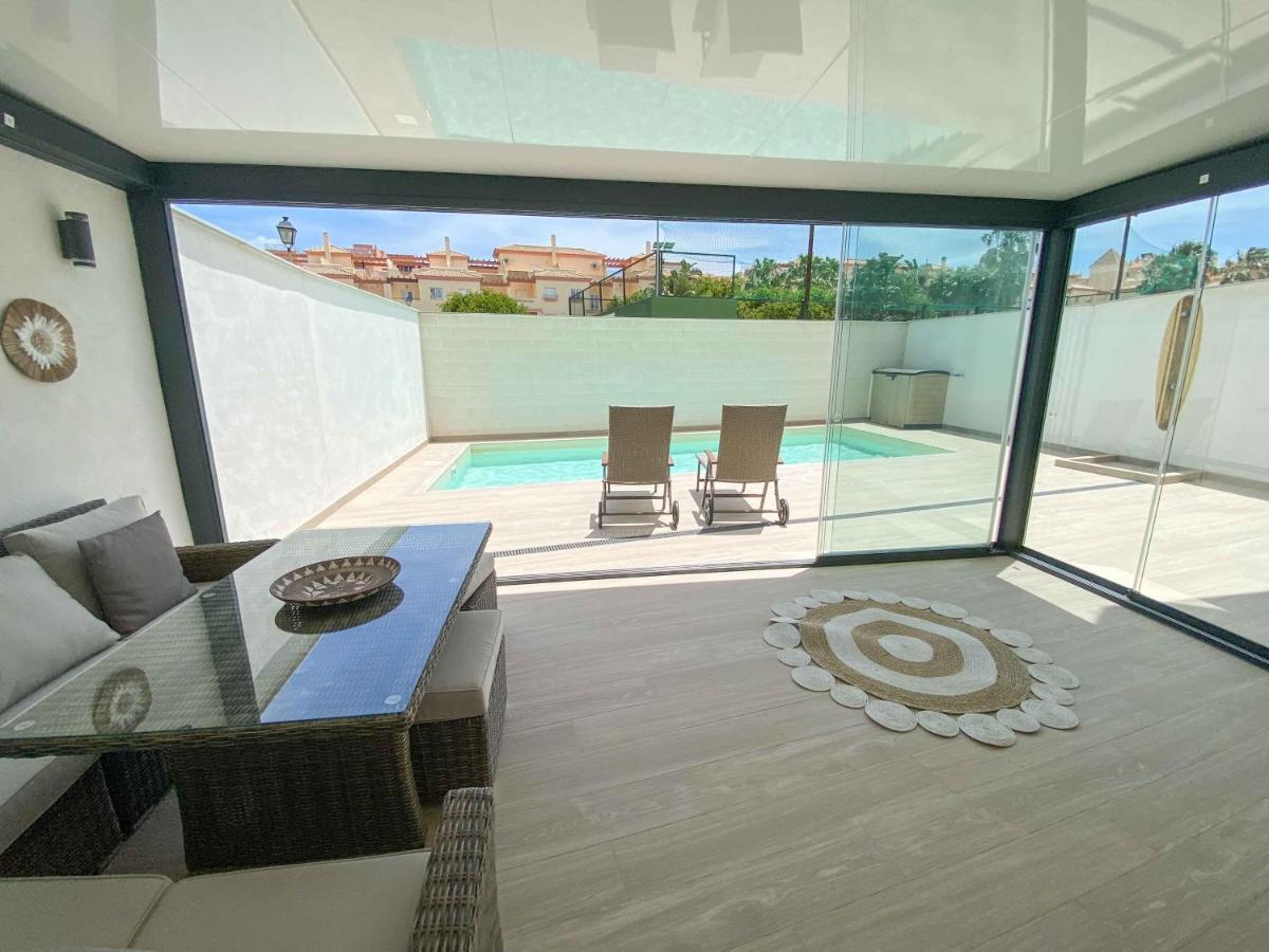 Apartamento Tarifa Cozy House - Private Pool - Wifi - Modern Exterior foto