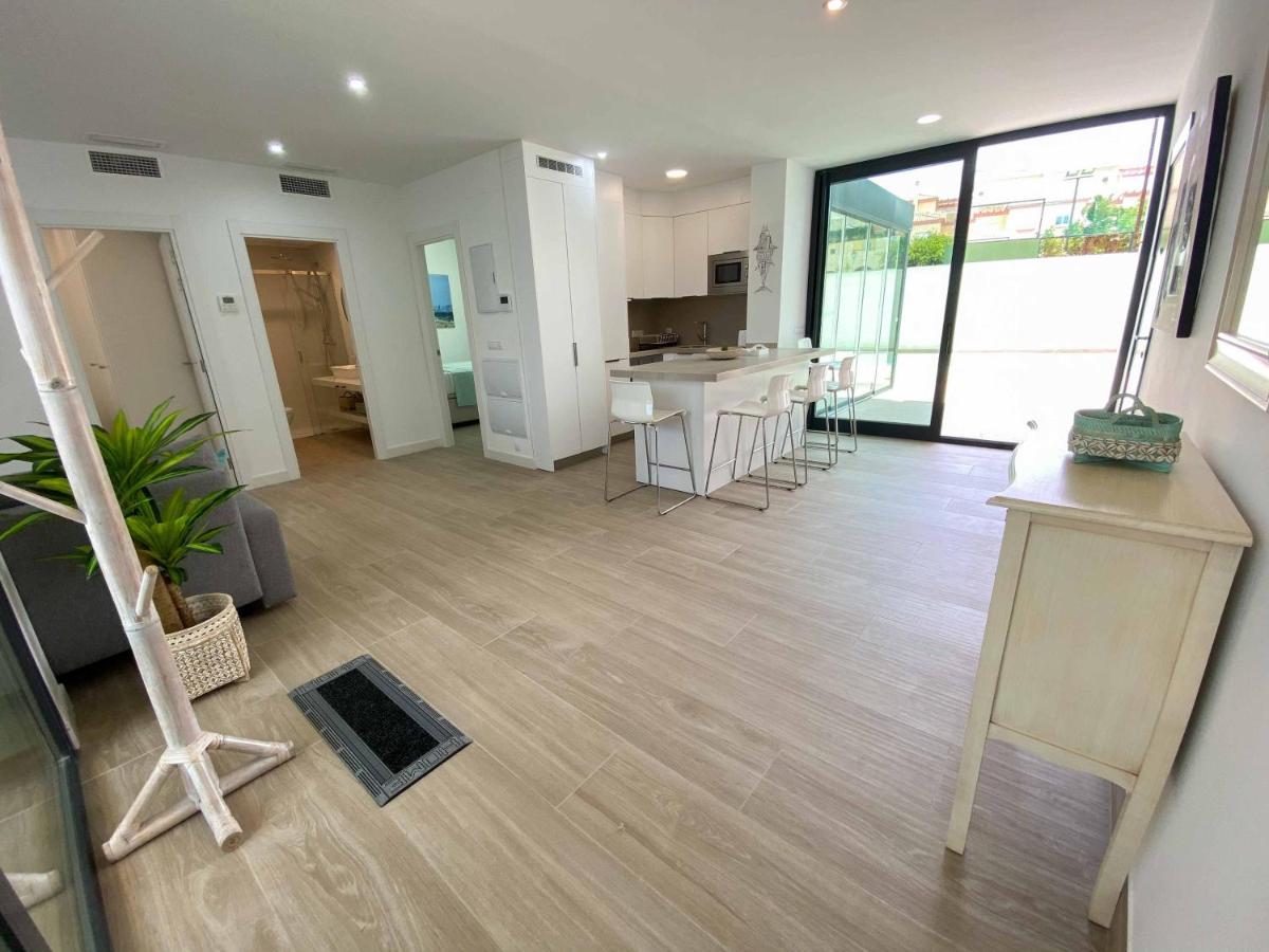Apartamento Tarifa Cozy House - Private Pool - Wifi - Modern Exterior foto